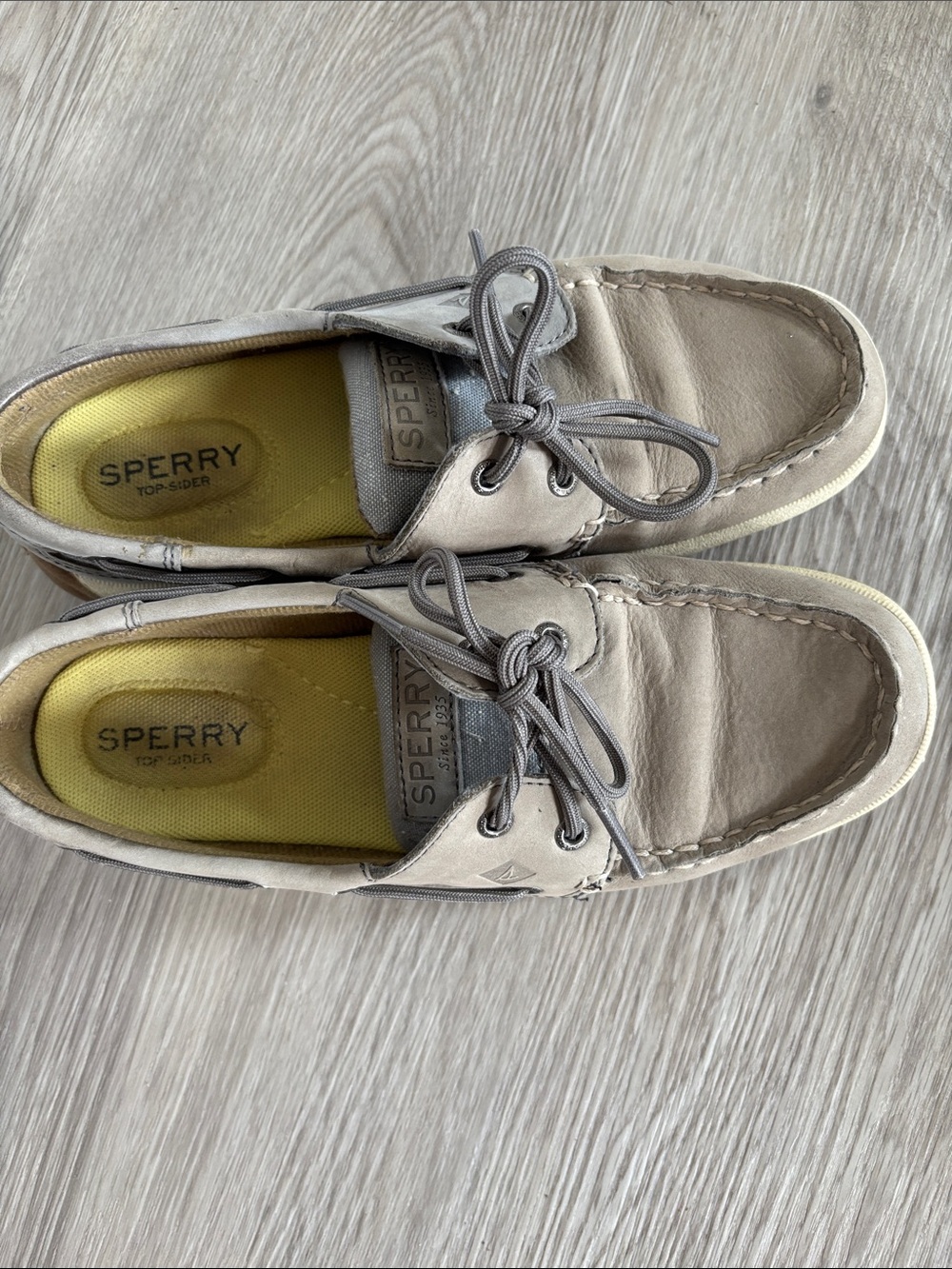 Sperry Women's Gray Topsider Boat Shoes with Gray Laces